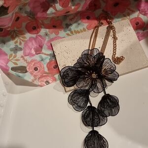 ZARA cascading flowers choker necklace in Black Statement Flower Floral | NWOT
